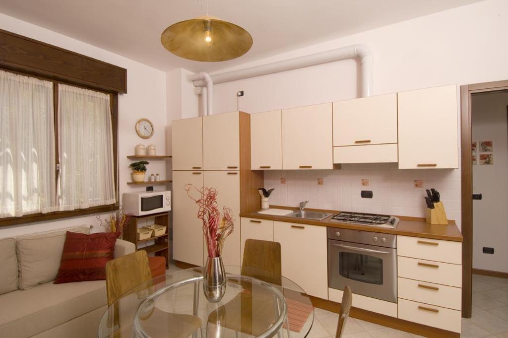 Appartamenti Villa Anna Melegnano Kültér fotó