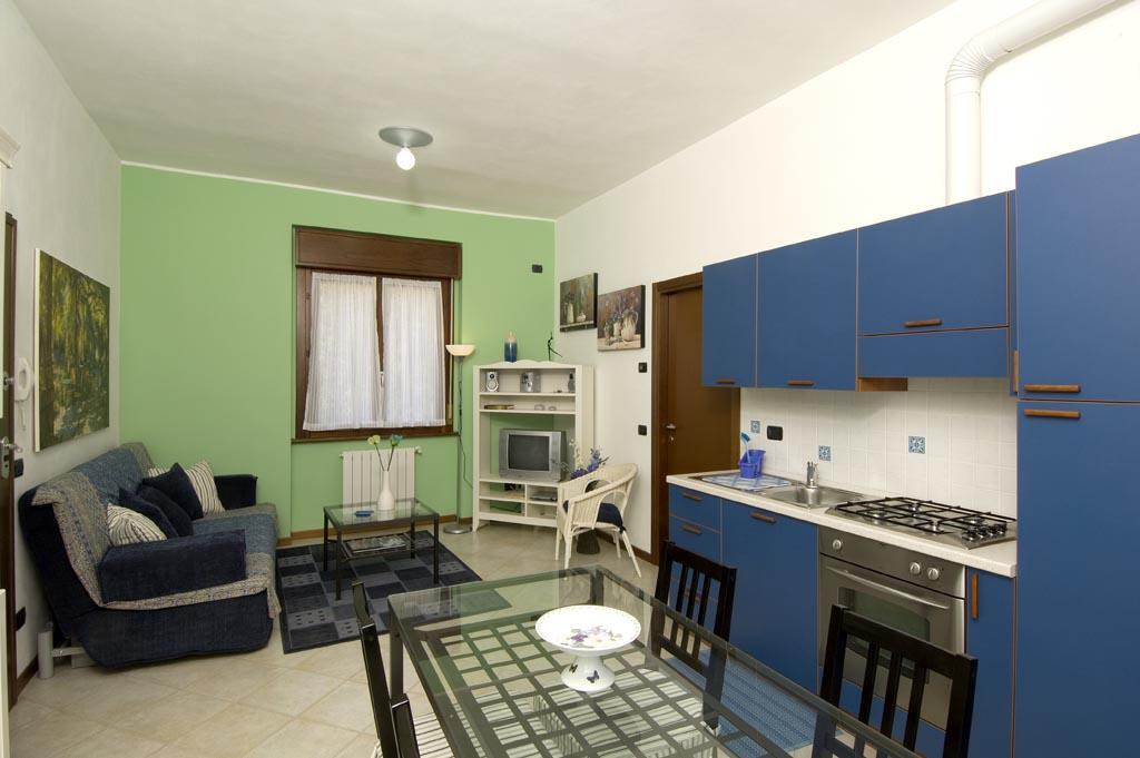 Appartamenti Villa Anna Melegnano Kültér fotó